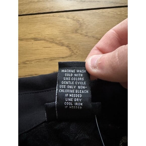 Torrid Top Women 6 Black Pullover Floral Lace Clip Chiffon Flowy Lightweight NWT - Picture 11 of 15